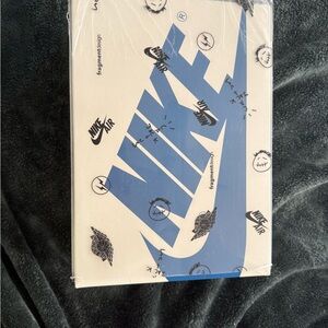 Air Jordan low dunks. Travis Scott